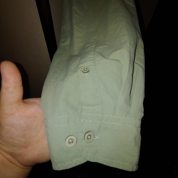 Men's Fieldn' Forest UV Button Down Shirt - Picture 4 of 6